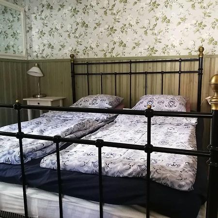 우시카우풍키 Kirkkokadun Amanda Ja Olga B&B 외부 사진