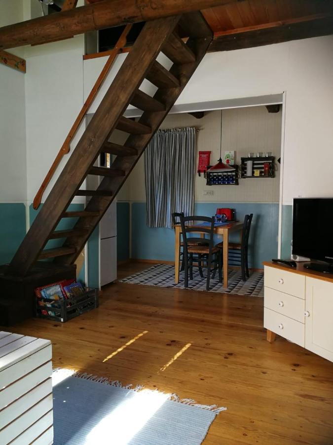 우시카우풍키 Kirkkokadun Amanda Ja Olga B&B 외부 사진